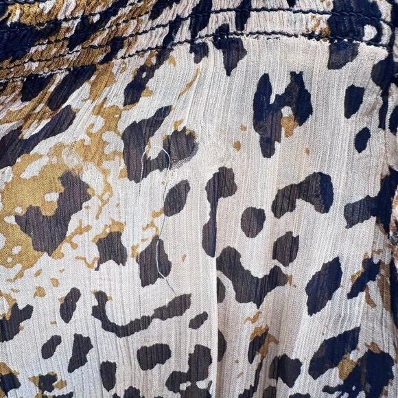 Free People Shirt Womens Extra Small Balloon Sleeve Leopard Print Smocked Flaws - Picture 12 of 14